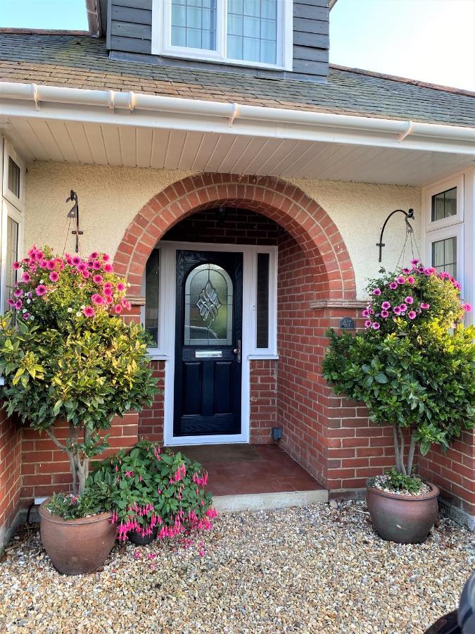 En-Suite Nook Near Forest & Sea, Great Value With Fridge, Microwave And Tv Lymington Exterior foto